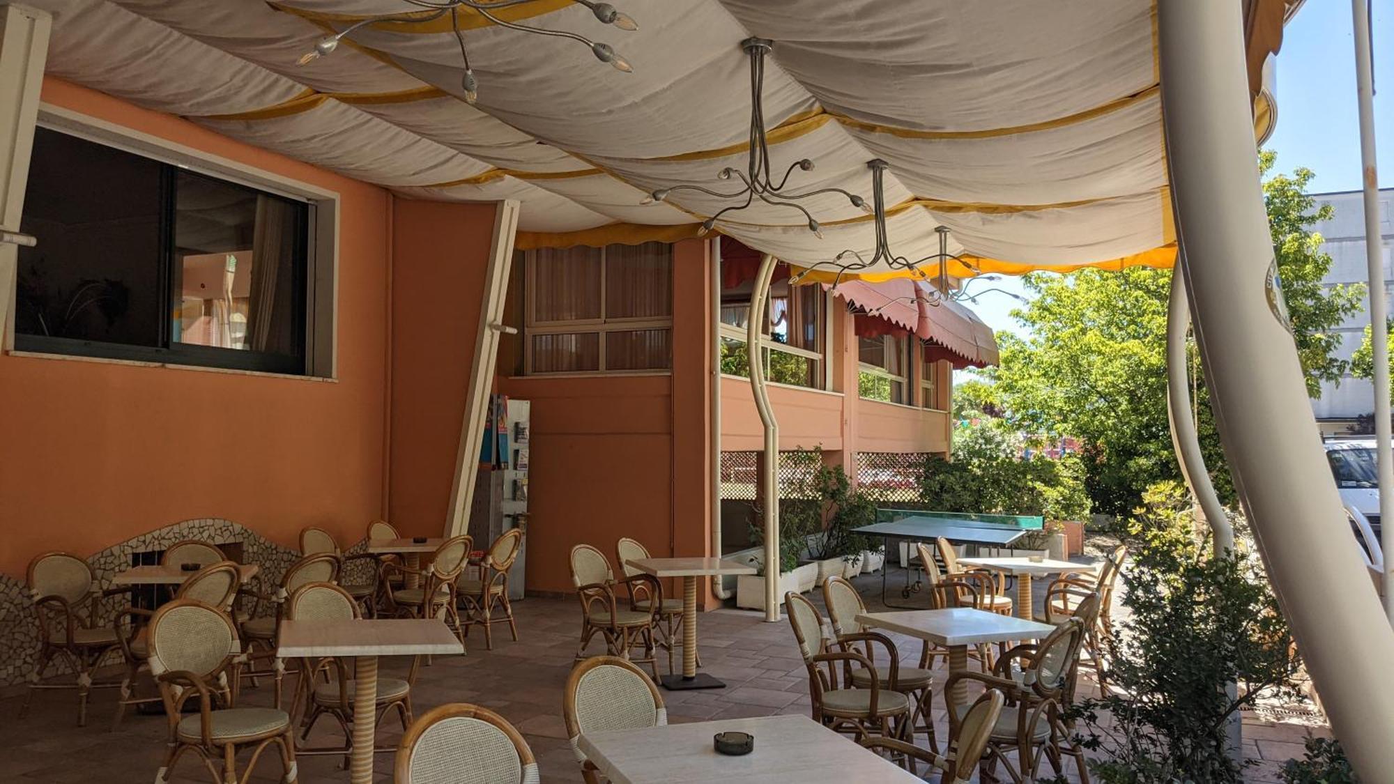Hotel Joli Cesenatico Exterior foto